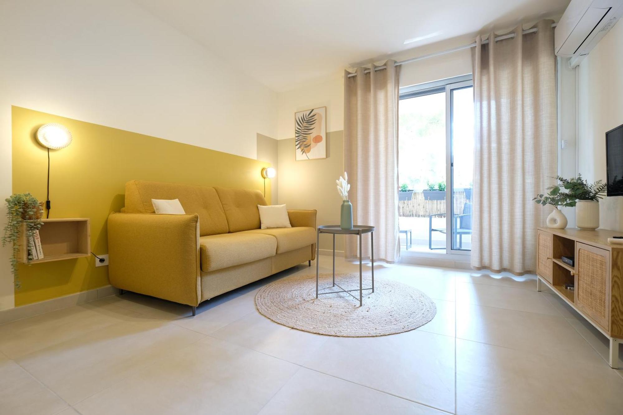 Studio Renove, 5Mn Plage, Terrasse, Clim, Velos Сен-Мандрие-сюр-Мер Экстерьер фото